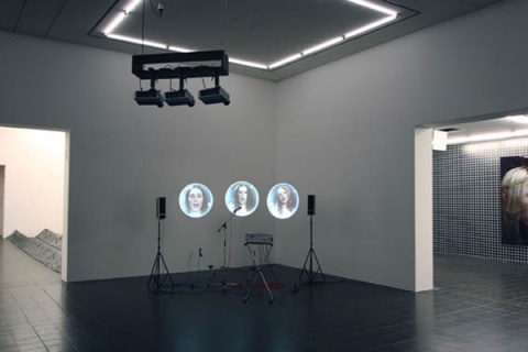 Angels in Chains, 2009